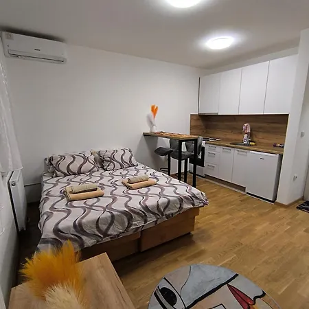 Apartmán Gina 2-centar